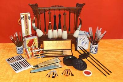 縣域經(jīng)濟(jì)升級(jí)提速，進(jìn)賢文化用品產(chǎn)業(yè)煥發(fā)新活力——專(zhuān)訪(fǎng)葉修堂